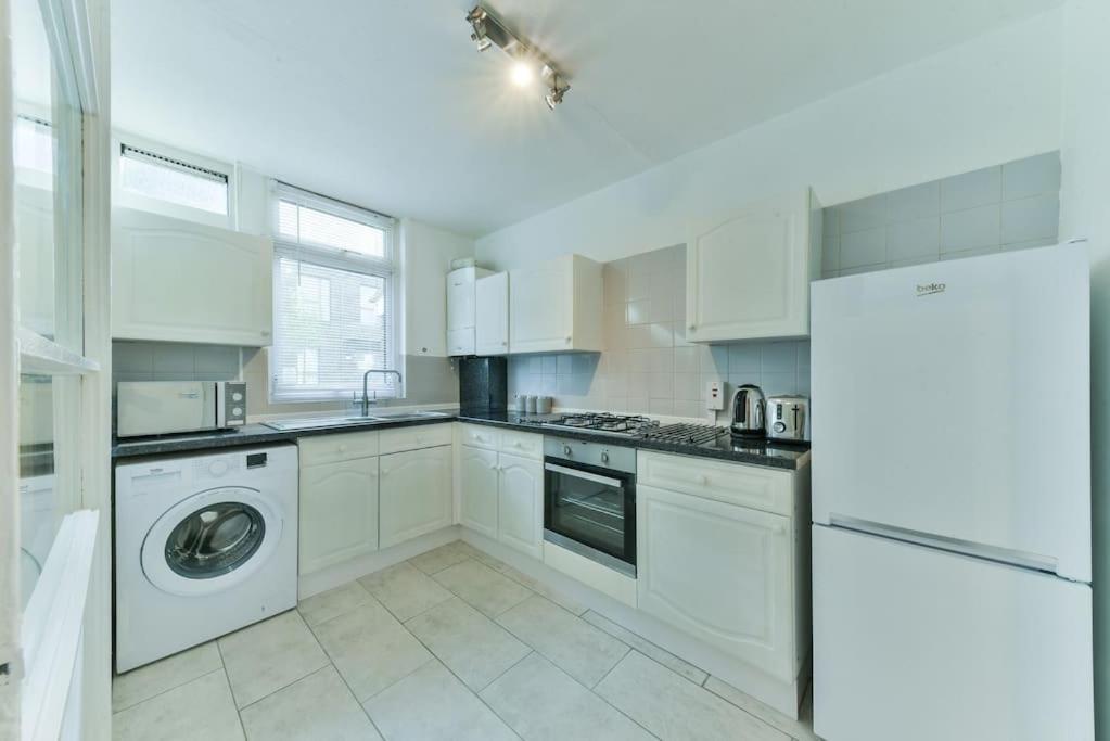 Nice Home In London, Central Peckham エクステリア 写真